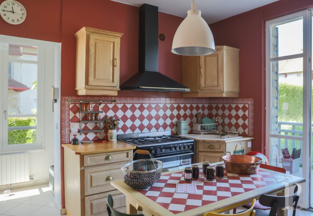 A listed villa from the early 19th century in Villers-sur-Mer, Calvados - photo  n°9